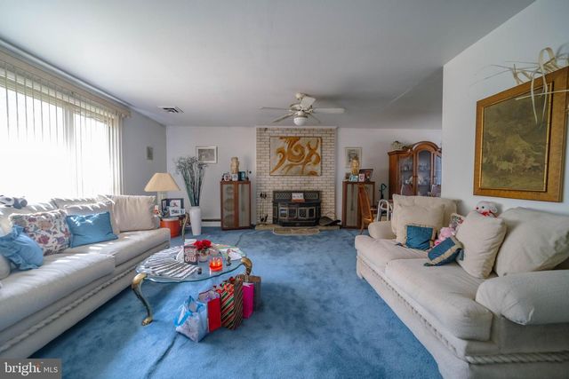 6900 TEMPLE HILL RD, Temple Hills, MD 20748