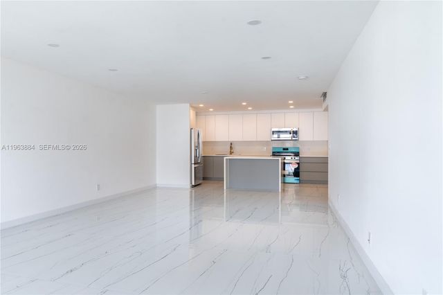 19380 Collins Ave 1105, Sunny Isles Beach, FL 33160