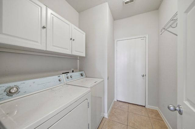 5511 Gable Meadows Drive, Sugar Land, TX 77479