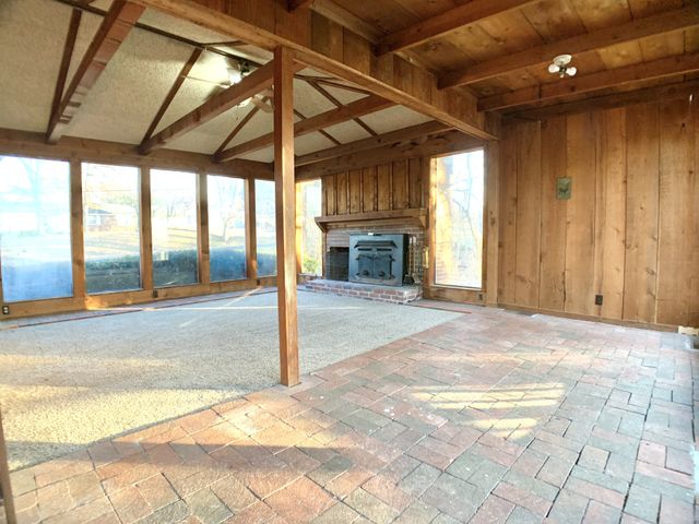 30 Bunker Hill Rd, Clarksville, TN 37042