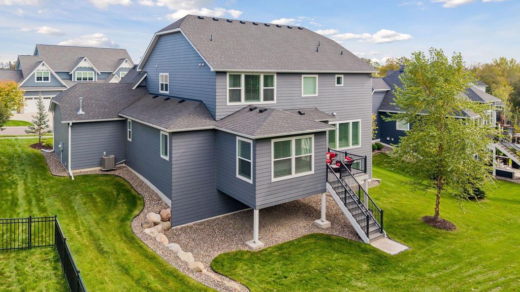 4925 Alvarado Lane N, Plymouth, MN 55446 — photo 2