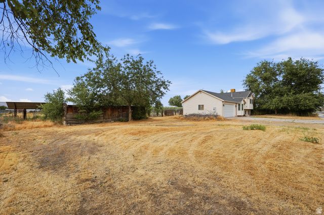 5049 S 4300 W, Hooper, UT 84315