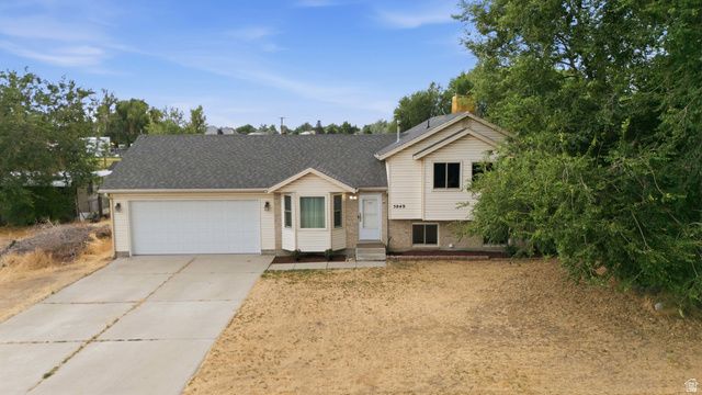 5049 S 4300 W, Hooper, UT 84315