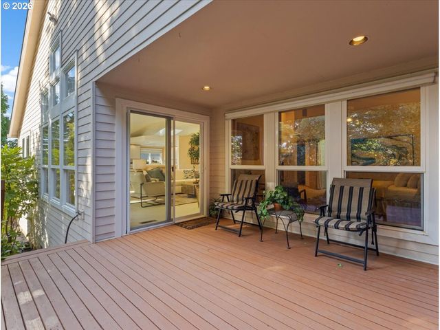 16044 Sw 129TH Ter, Portland, OR 97224