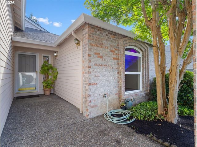 16044 Sw 129TH Ter, Portland, OR 97224