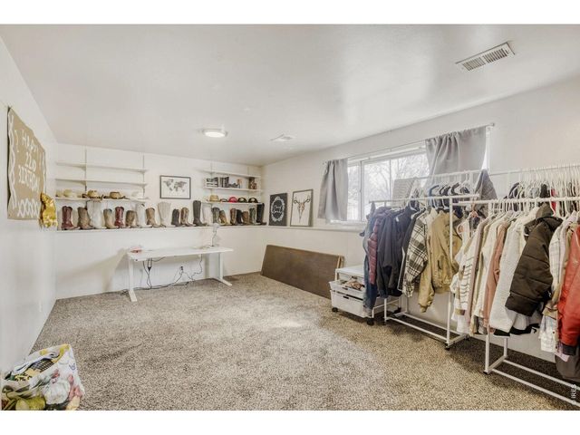 1620 Lakeridge Ct, Fort Collins, CO 80521