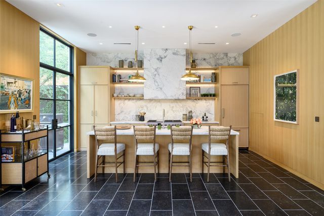 3511 Springbrook Street, Dallas, TX 75205