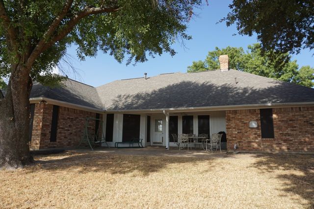 1408 Overlook Drive, Kaufman, TX 75142