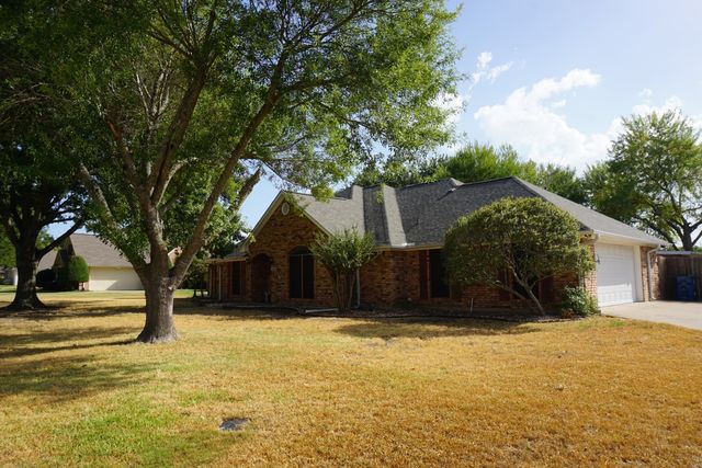 1408 Overlook Drive, Kaufman, TX 75142