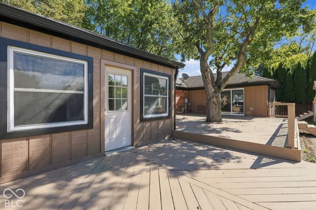 730 Colonial Way, Greenwood, IN 46142