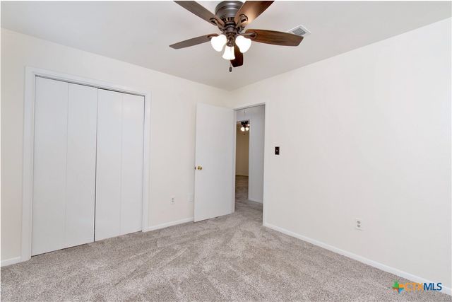 1405 Oak Park Lane, Salado, TX 76571