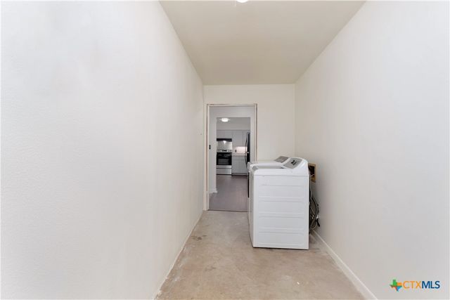 1405 Oak Park Lane, Salado, TX 76571