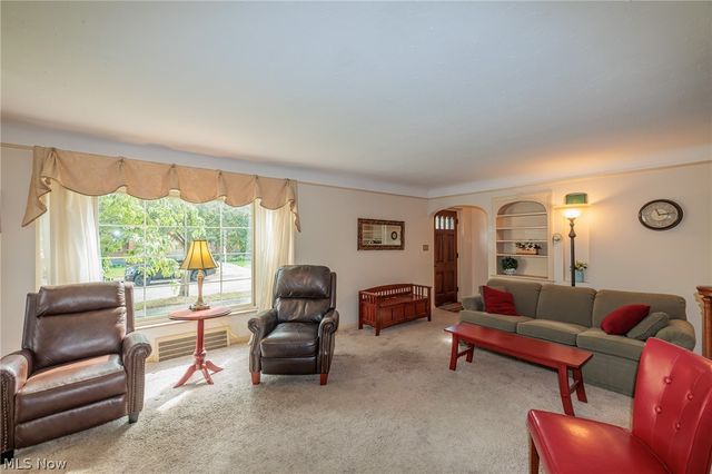 3166 W 162nd Street, Cleveland, OH 44111