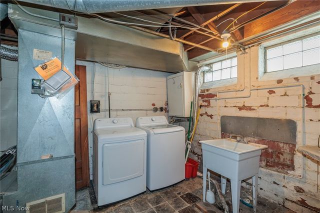 3166 W 162nd Street, Cleveland, OH 44111