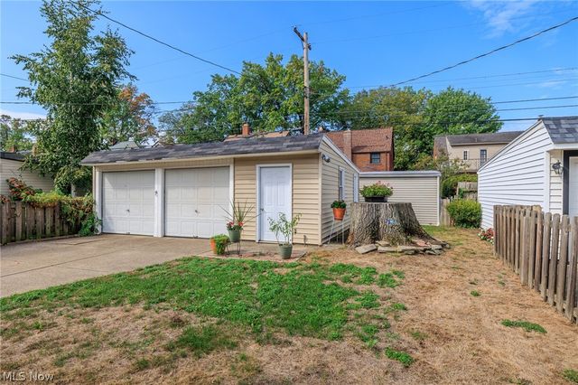3166 W 162nd Street, Cleveland, OH 44111