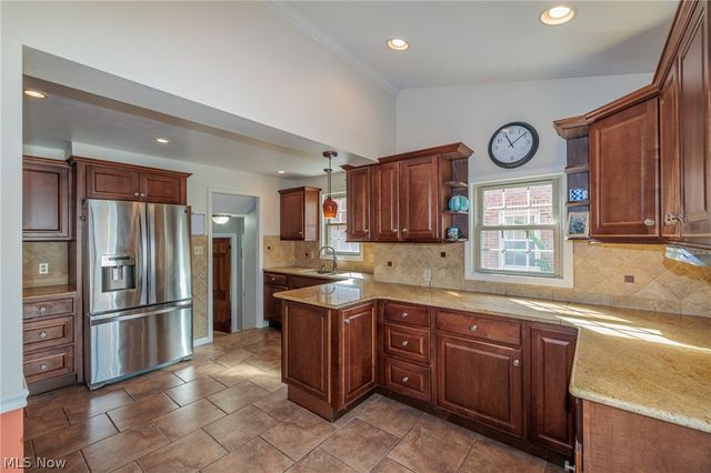 3166 W 162nd Street, Cleveland, OH 44111