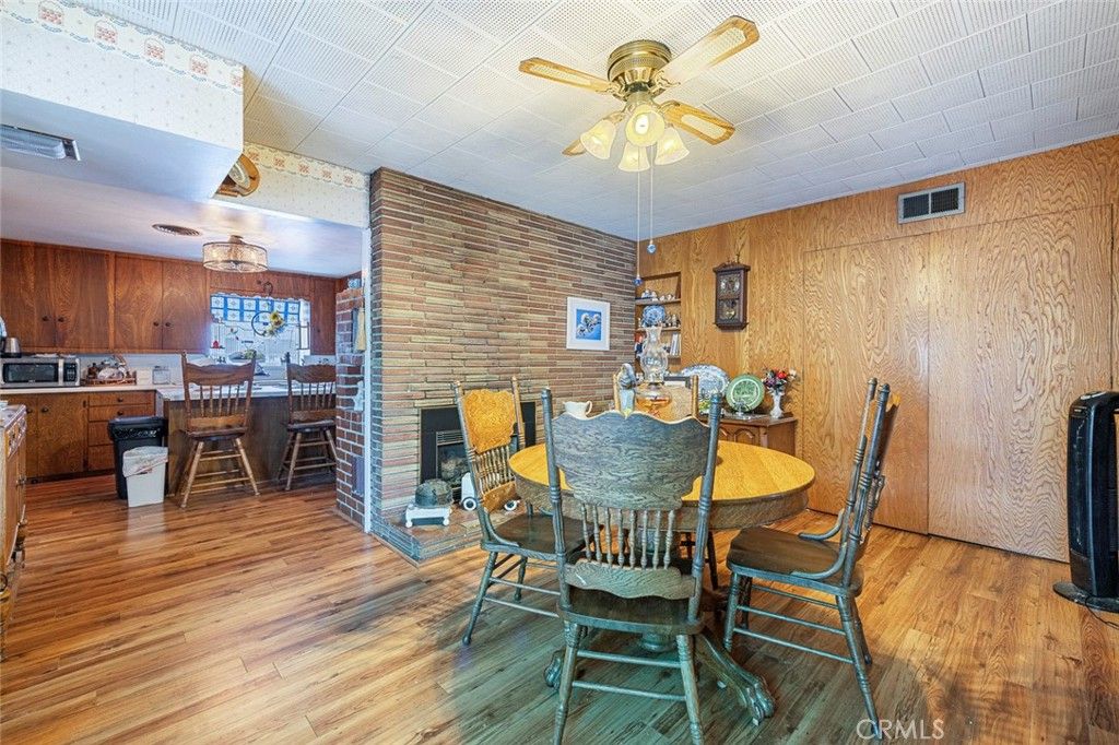 Image 18 of property listing at 748 N East, Reedley, CA 93654