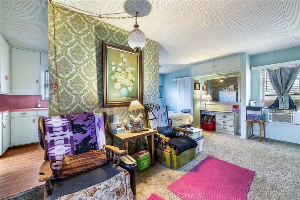 Image 29 of property listing at 748 N East, Reedley, CA 93654