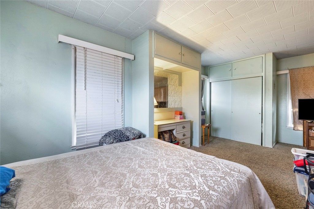 Image 34 of property listing at 748 N East, Reedley, CA 93654