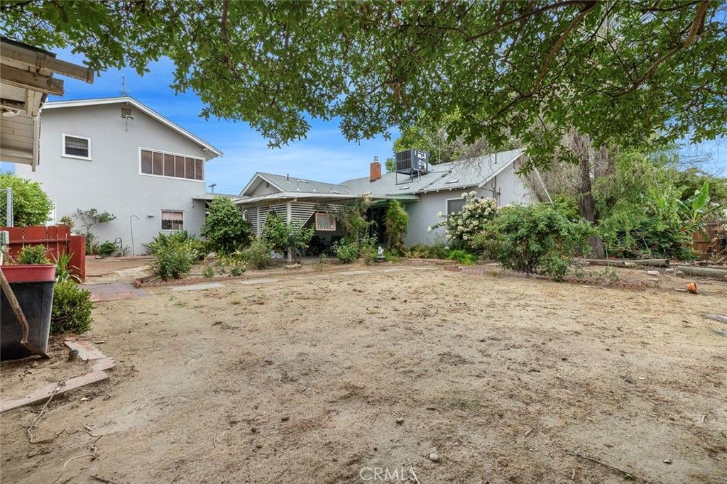 Image 46 of property listing at 748 N East, Reedley, CA 93654