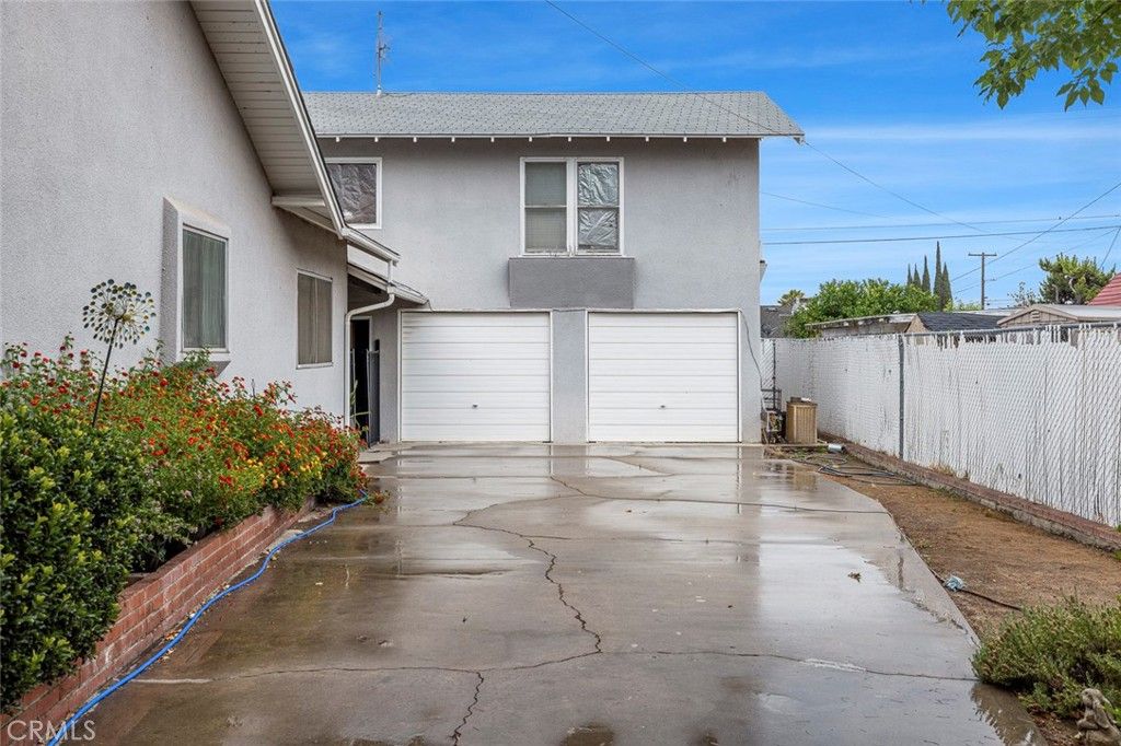 Image 51 of property listing at 748 N East, Reedley, CA 93654
