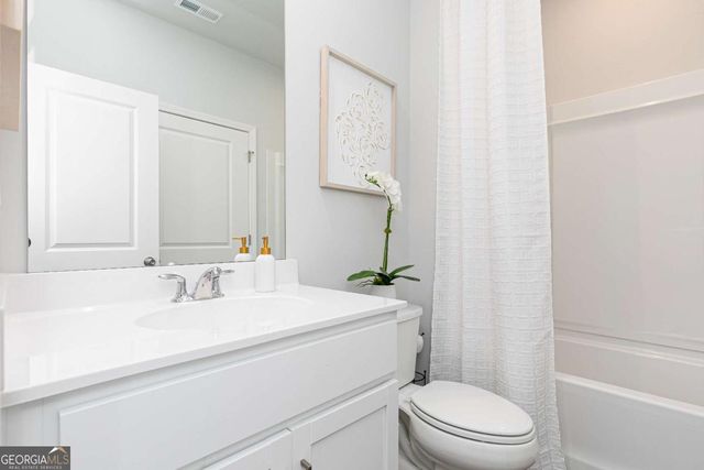 3070 Cambridge Mill Street, Acworth, GA 30102