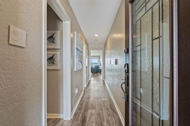 15575 Marina Drive 233B, Conroe, TX 77356