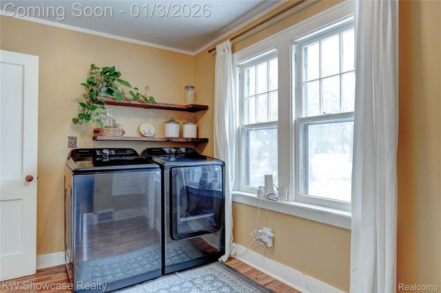 1512 Eason, Waterford Charter Township, MI 48328