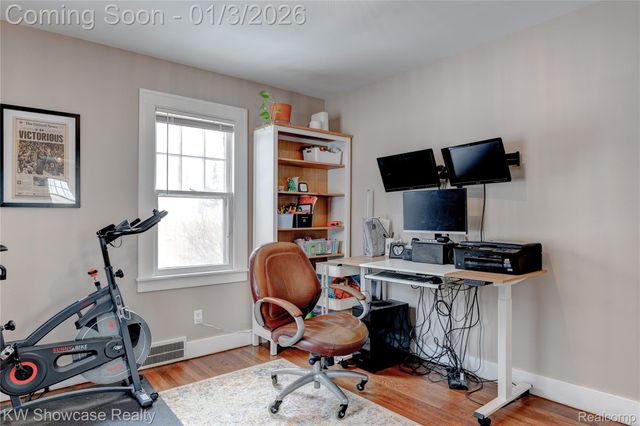 1512 Eason, Waterford Charter Township, MI 48328