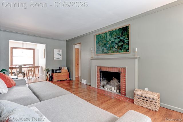 1512 Eason, Waterford Charter Township, MI 48328