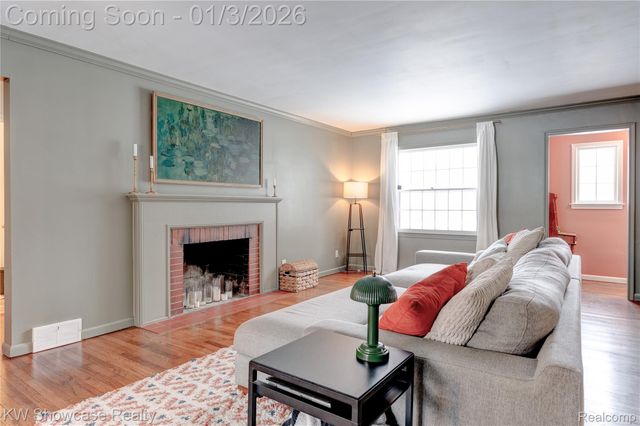 1512 Eason, Waterford Charter Township, MI 48328