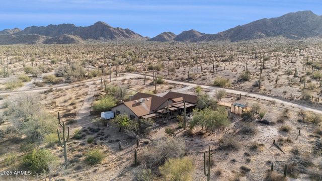 54322 W DUNE SHADOW Road, Maricopa, AZ 85139