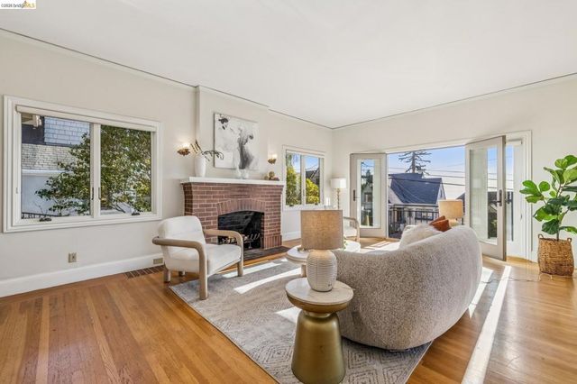 249 Yale Ave, Kensington, CA 94708