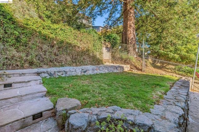 249 Yale Ave, Kensington, CA 94708