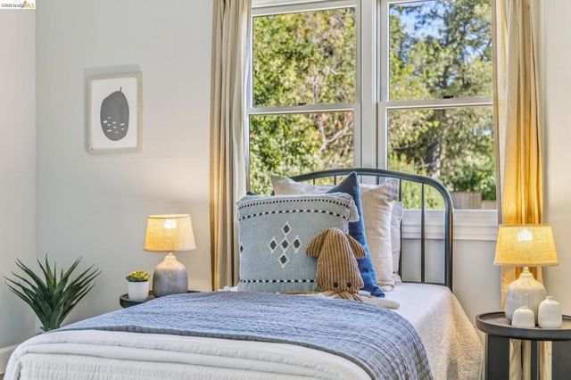 249 Yale Ave, Kensington, CA 94708