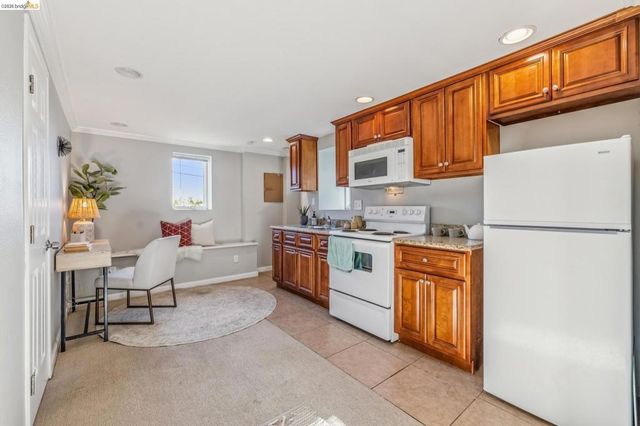249 Yale Ave, Kensington, CA 94708