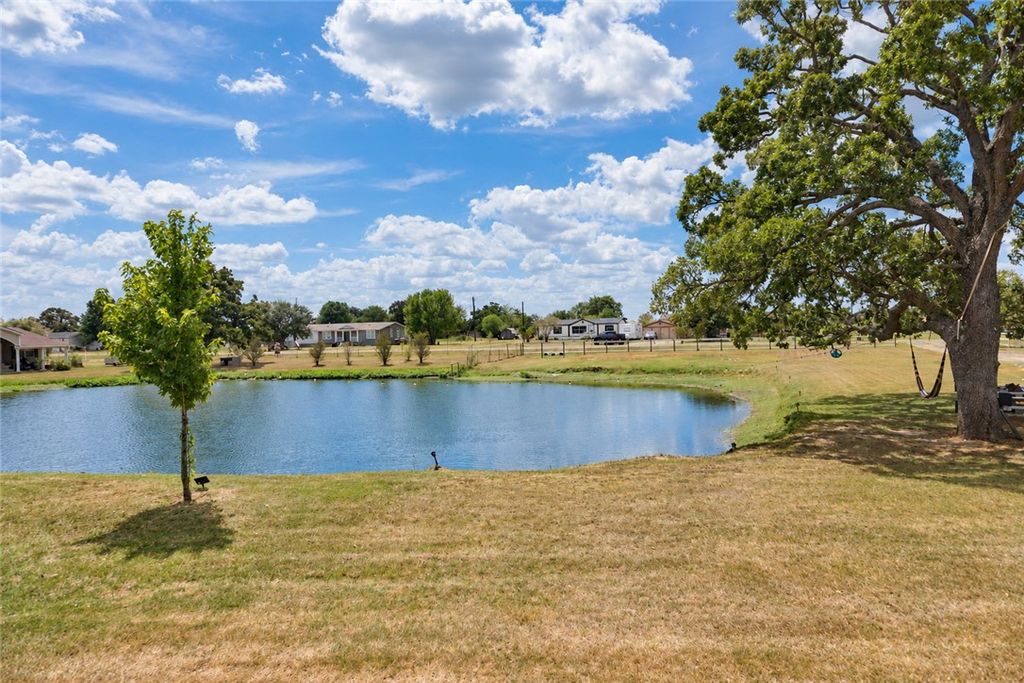 4749 Sagebrush Drive, Bryan, TX 77808 — photo 3