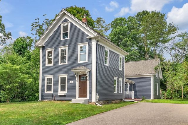 4 Shaw St, Medway, MA 02053