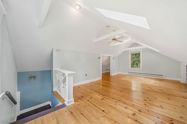 4 Shaw St, Medway, MA 02053