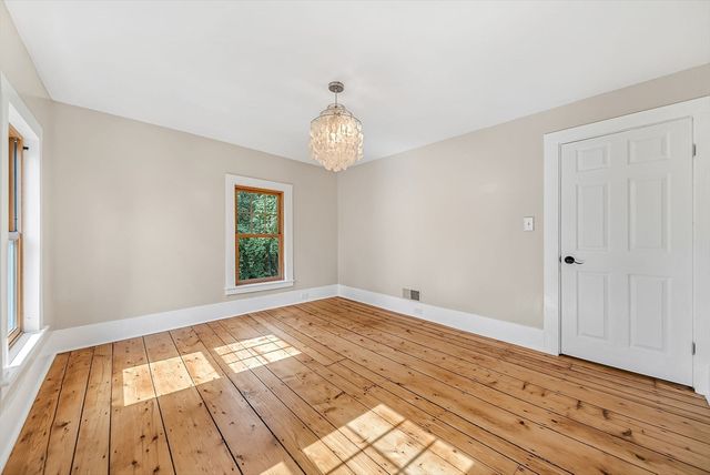 4 Shaw St, Medway, MA 02053