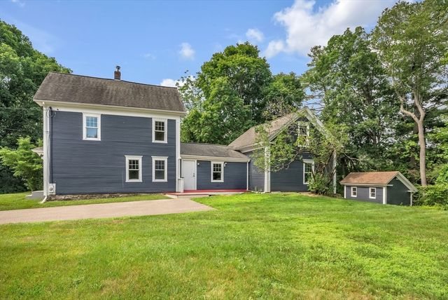 4 Shaw St, Medway, MA 02053