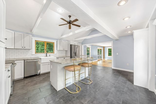 4 Shaw St, Medway, MA 02053