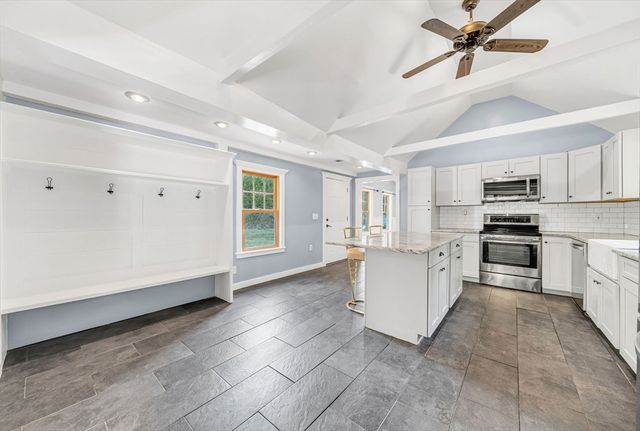 4 Shaw St, Medway, MA 02053