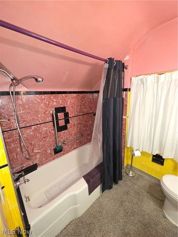 16305 Eldamere Avenue, Cleveland, OH 44128