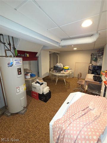 16305 Eldamere Avenue, Cleveland, OH 44128