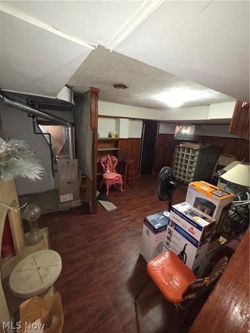 16305 Eldamere Avenue, Cleveland, OH 44128