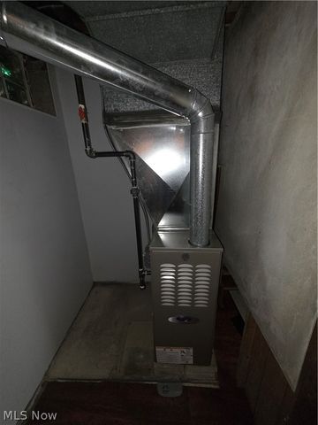 16305 Eldamere Avenue, Cleveland, OH 44128