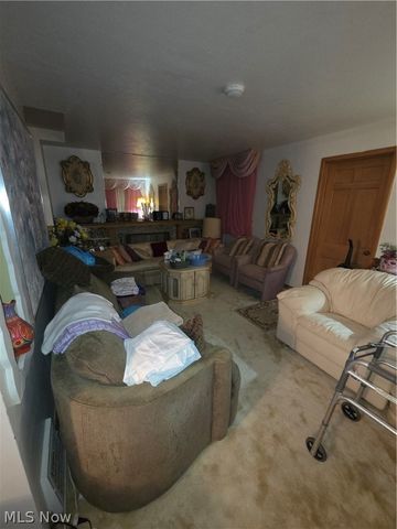 16305 Eldamere Avenue, Cleveland, OH 44128