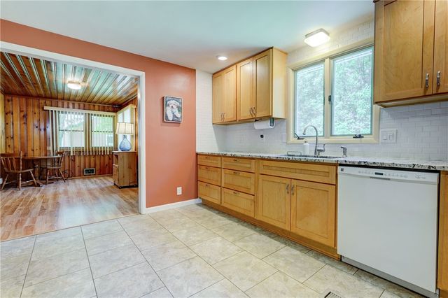 200 Klink Road, Brighton, NY 14625