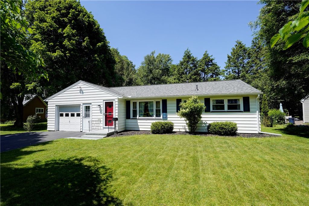 200 Klink Road, Brighton, NY 14625